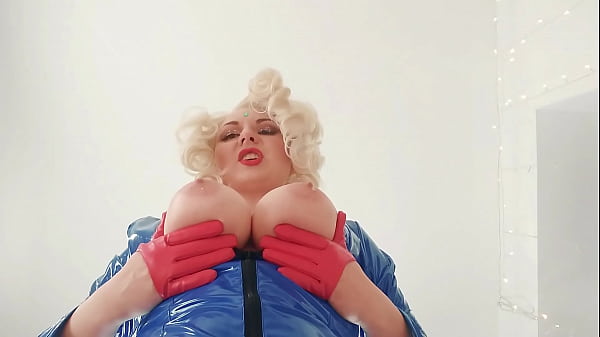 facesit fetish – free homemade video – FemDom POV dirty talk